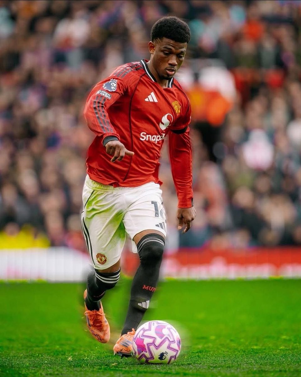 Utd_Forever7's tweet image. ⚡️💨🔴♥️

#MUFC