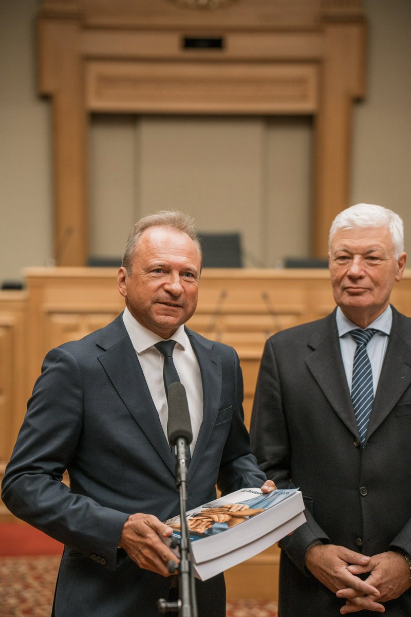 Gilles Roth tweet media