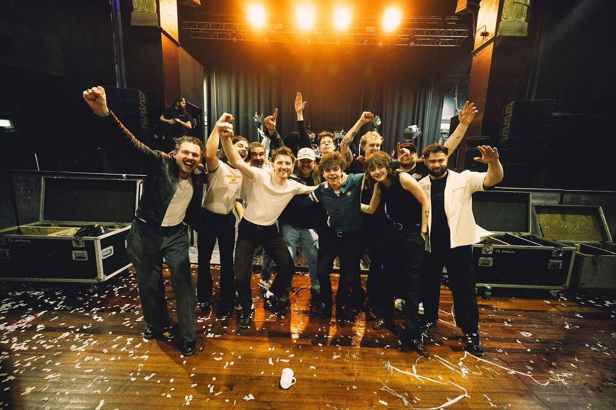 TOM A SMITH is me (@tomasmithmusic) on Twitter photo Over the past few years we’ve done loads of things with <a href="/theclauseuk/">THE CLAUSE</a> and I even got offered my record deal after supporting them on their last tour. They are really, really lovely people who graft tirelessly. They’re generous with their time and know how to cause bedlam when they Over the past few years we’ve done loads of things with <a href="/theclauseuk/">THE CLAUSE</a> and I even got offered my record deal after supporting them on their last tour. They are really, really lovely people who graft tirelessly. They’re generous with their time and know how to cause bedlam when they