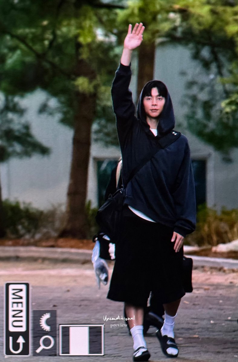 unconditionalJS's tweet image. 251008
열혈농구단 퇴근
#쟈니          #JOHNNY
#영호          #ジャニー
#NCT        #NCT127