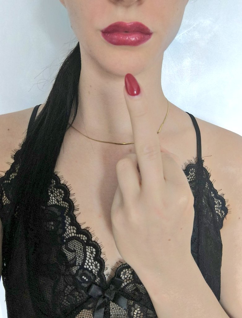 Good morning losers, who gets the honor of serving me today? Slide into my DMs, I'm in a very sadistic mood today!

#findom #femdom #paypig #findomme #finsub #goddess #cashpig #humanatm #walletdrain #financialdomination #furfetish #nylonfetish #footfetish #worship