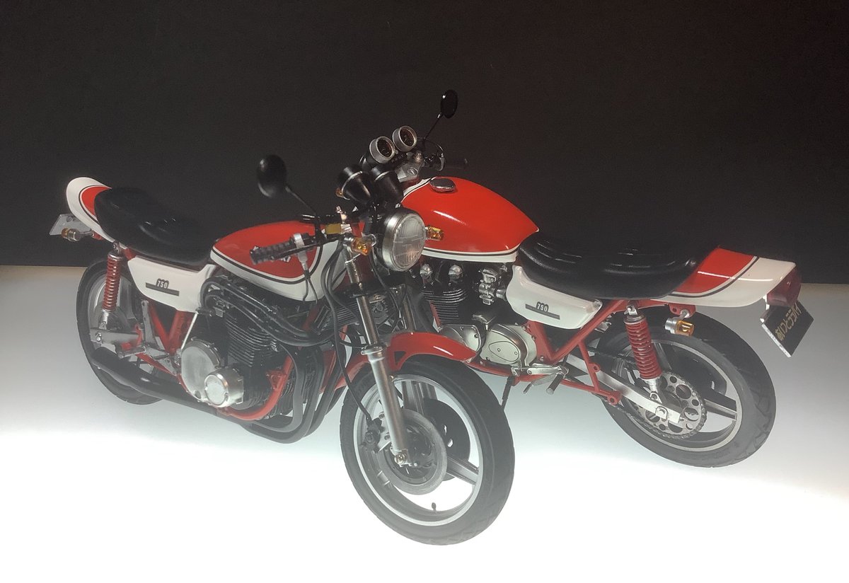 つみき になります。 カワサキ750RS(Z2)改。 あいつとララバイ研二のゼッツー完成しました