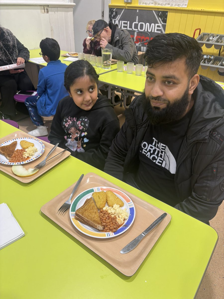 MarshfieldPS's tweet photo. Thank you to our VIP Nourish &amp; Flourish children and their families for attending our Fresh Start breakfast. The dedication and commitment you show to our programme ensures your children make transformational progress #MPSEnglish @CATAcademyTrust https://t.co/lbis2GjU4Q