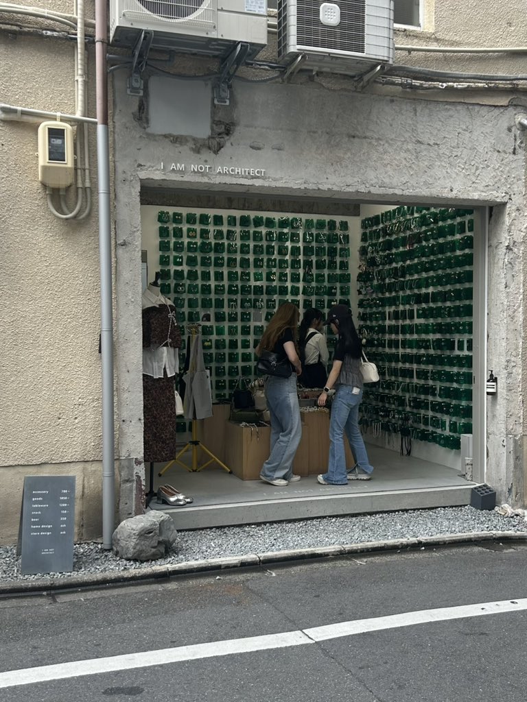 __esacargot__'s tweet photo. 京都にある神コスパのアクセサリー屋 https://t.co/cYZUeqqtoM