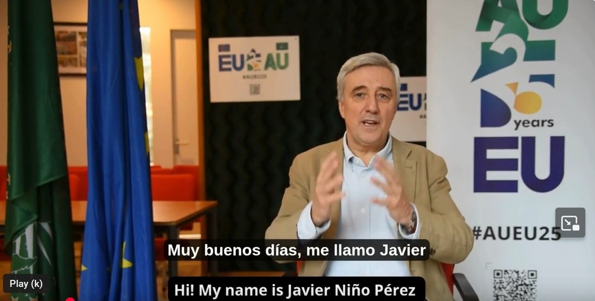 EUtoAU's tweet photo. Last week, @EUtoAU celebrated European days of languages together with EU ๐ช๐บ member states in #AddsAbaba.
On this occasion, our @EUtoAU Amb Javier Niรฑo Pรฉrez is sharing with you few words & his favorite saying in #Spanish ๐ช๐ธ
#LanguagesOpenHearts #AUEU25
https://t.co/rsiYwSrc5L https://t.co/HLx2C8pVK2