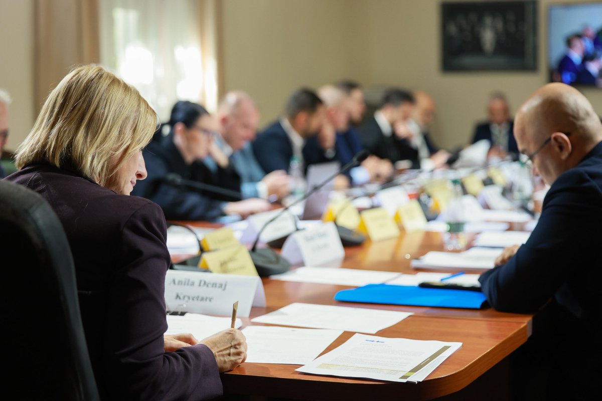 Në mbledhjen e përbashkët të Komisionit për Burimet Natyrore, Infrastrukturën &amp; Zhvillimin e Qëndrueshëm me Komisionin për Nismat Qytetare, Bashkëpunimin &amp; Mbikëqyrjen Institucionale mbi raportet vjetore të Entit Rregullator të Energjisë dhe Entit Rregullator të Ujit për 2024.