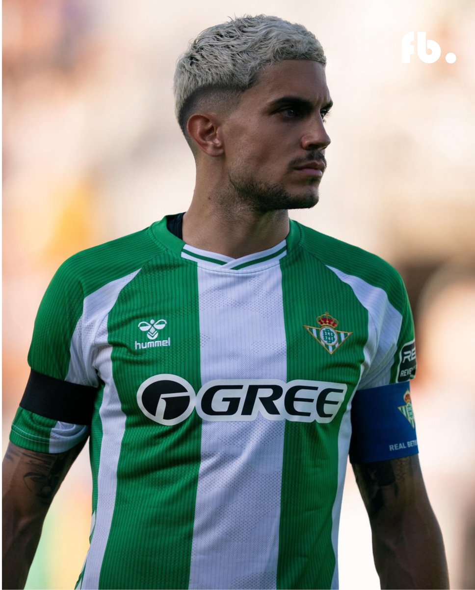 🔙 Diego Llorente, Marc Bartra y Nelson Deossa vuelven a entrenar sobre el césped con el equipo.

Los dos primeros lo harán de manera progresiva y el colombiano, ya al cien por cien.