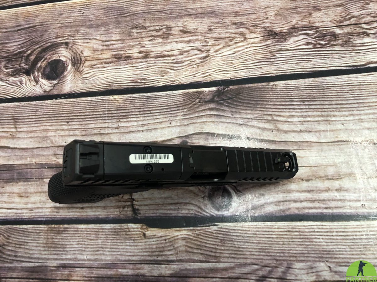 BronPartner's tweet image. Nowość: CZ P-10 C OR PORTED (9×19) — porting/kompensator w lufie i zamku. Mniejszy odrzut, szybszy powrót na cel i lepsze follow-upy. 🎯Sprawdź partner-bron.pl/pl/p/CZ-P-10C-…
#CZ #P10C #ported #kompensator #strzelectwo