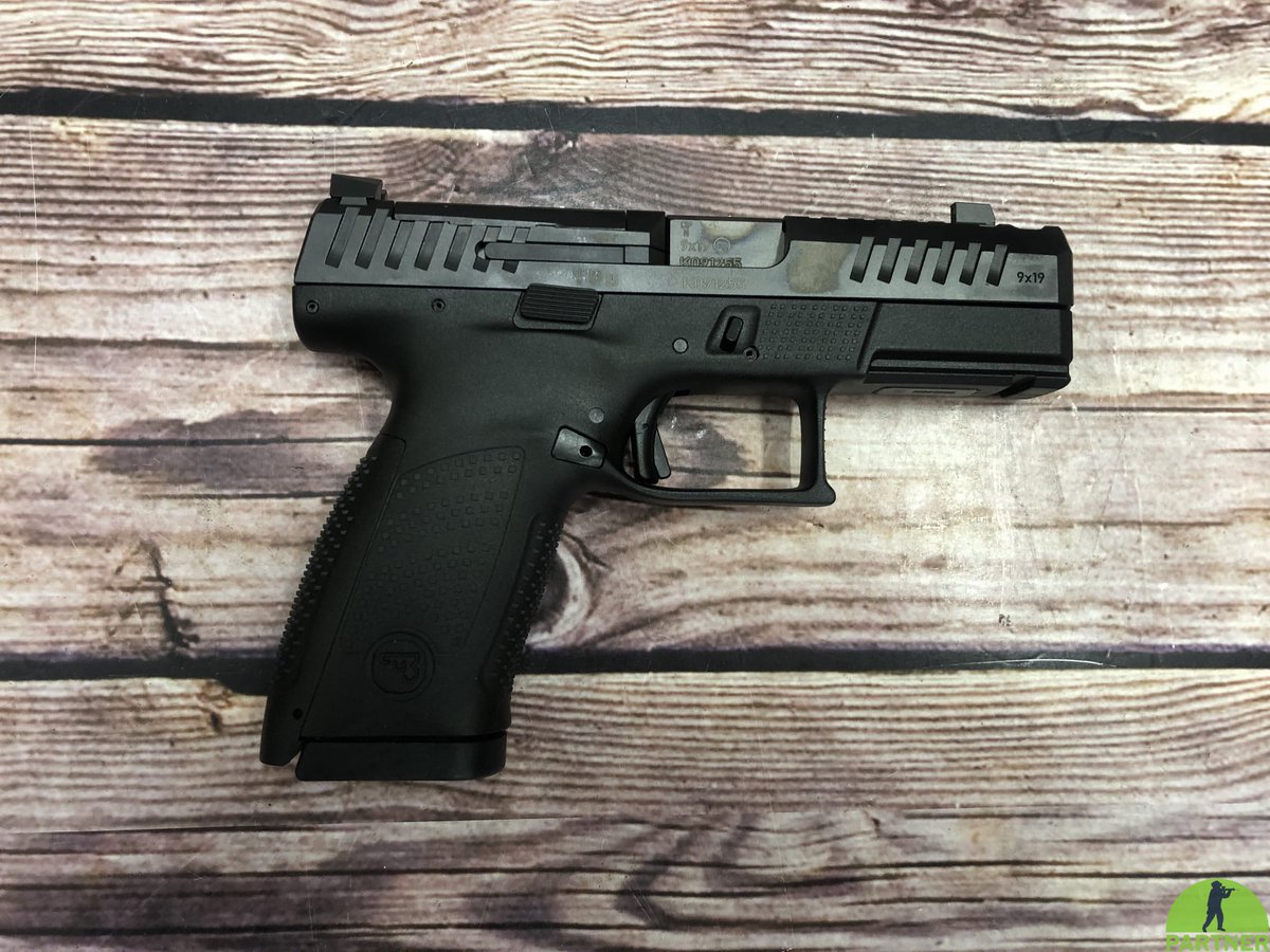 BronPartner's tweet image. Nowość: CZ P-10 C OR PORTED (9×19) — porting/kompensator w lufie i zamku. Mniejszy odrzut, szybszy powrót na cel i lepsze follow-upy. 🎯Sprawdź partner-bron.pl/pl/p/CZ-P-10C-…
#CZ #P10C #ported #kompensator #strzelectwo