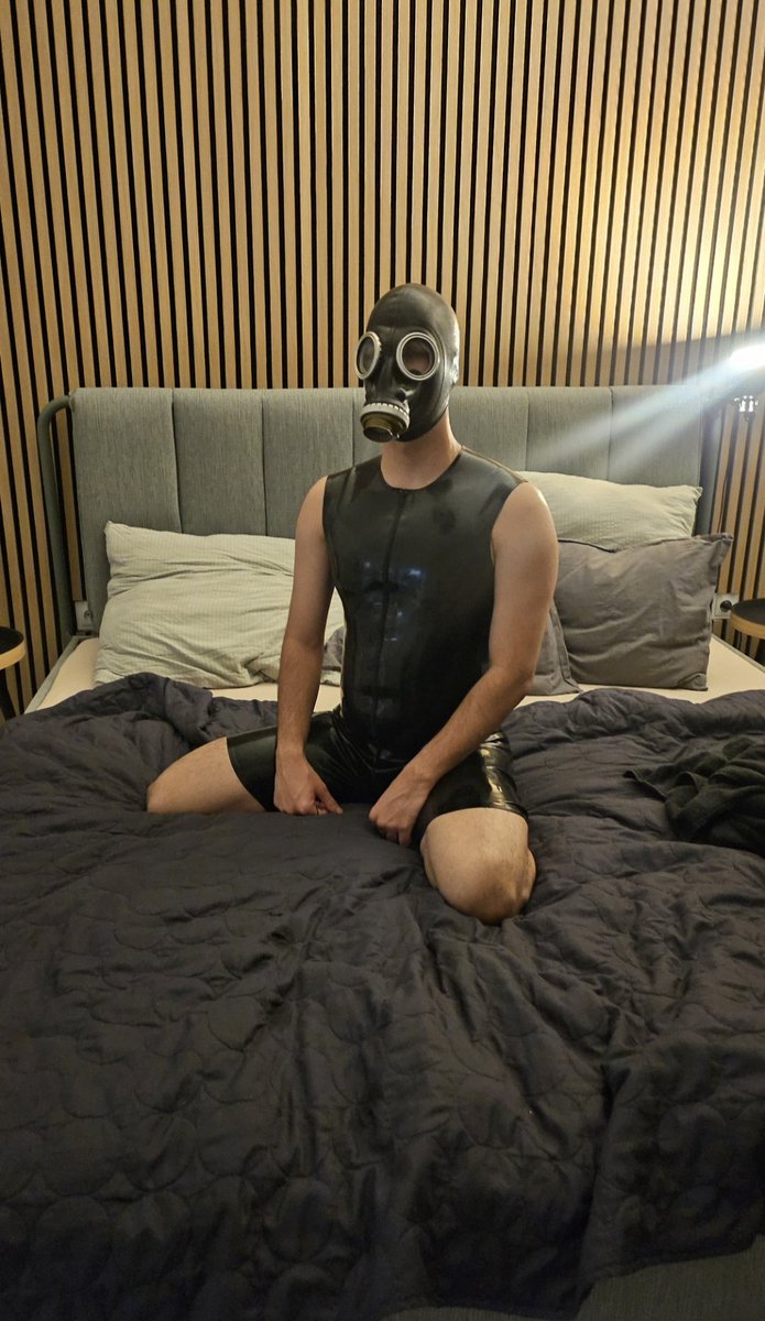 Rubber Boyo tweet media