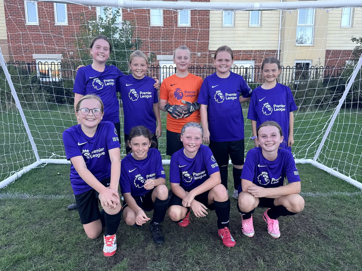 Year 5/6 girls played a great game of football this week, showing great team spirit. Well done girls.