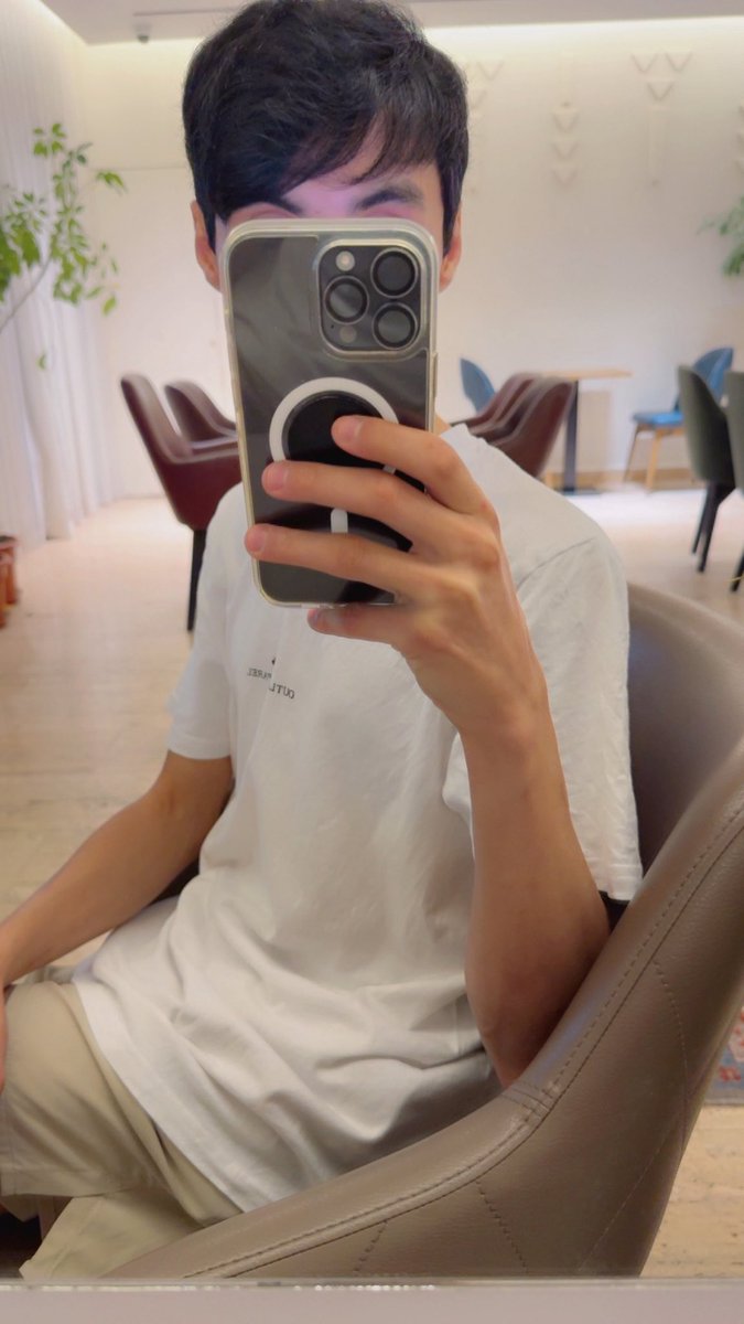 حياكم سنابي ولا تنسون الأشتراك

             h-k2o