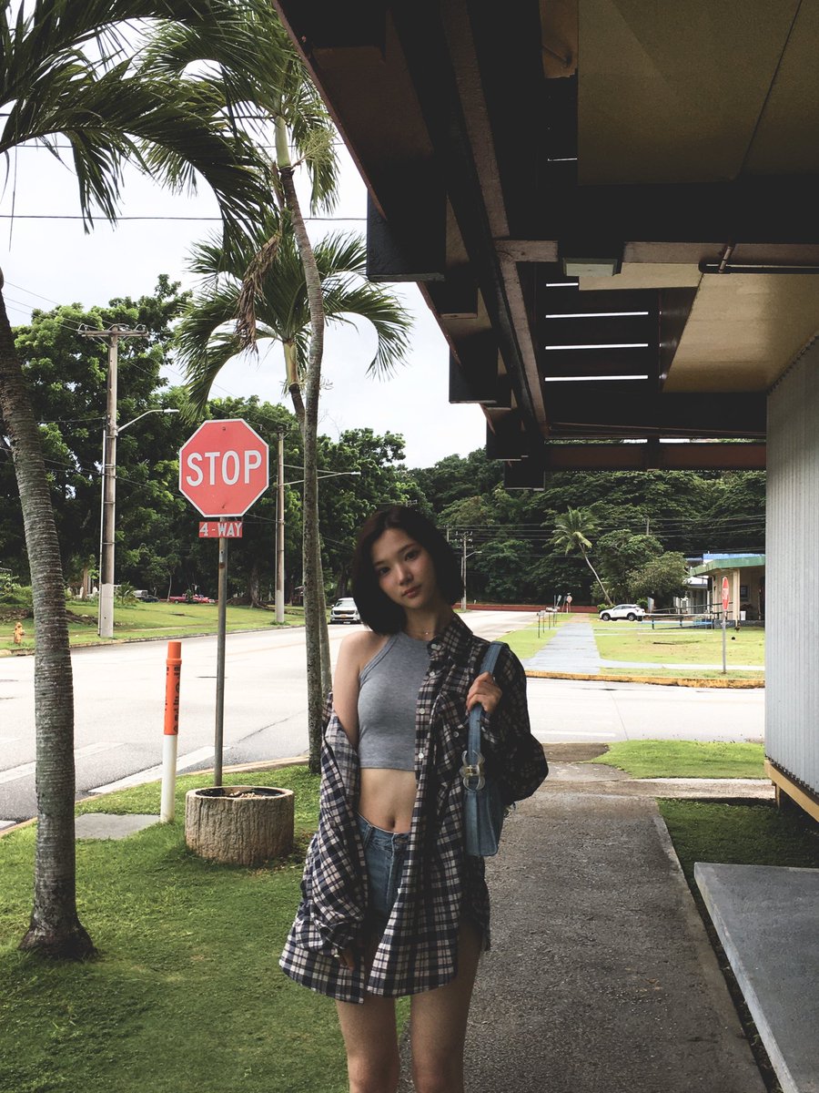 🌳🦥 … ngabarin 𝗛𝗮𝗰𝗵𝘂, aku lagi liburan.