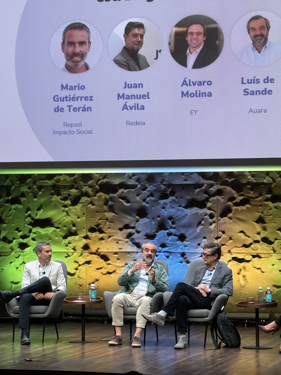 Luis de Sande “<a href="/AUARA_H2O/">AUARA_H2O</a> nace para ser parte de la solución, una herramienta empresarial para generar cambio y luchar contra la mayor de las pobrezas: tener acceso al agua”
💭 “En junio 2025 hemos alcanzado los 150.000 beneficiarios de nuestros proyectos”
#CaminoalImpacto