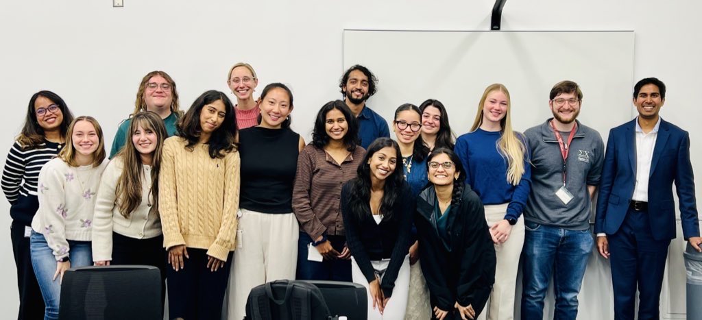 aadel_chaudhuri's tweet image. Wonderful time @vtcsom @virginia_tech!
Truly impressed by the stellar 1st-year medical & graduate students—they asked poignant questions and deep-dived as a class into two of my lab’s recent papers even before I arrived on campus.
Stellar group — The future is bright indeed!