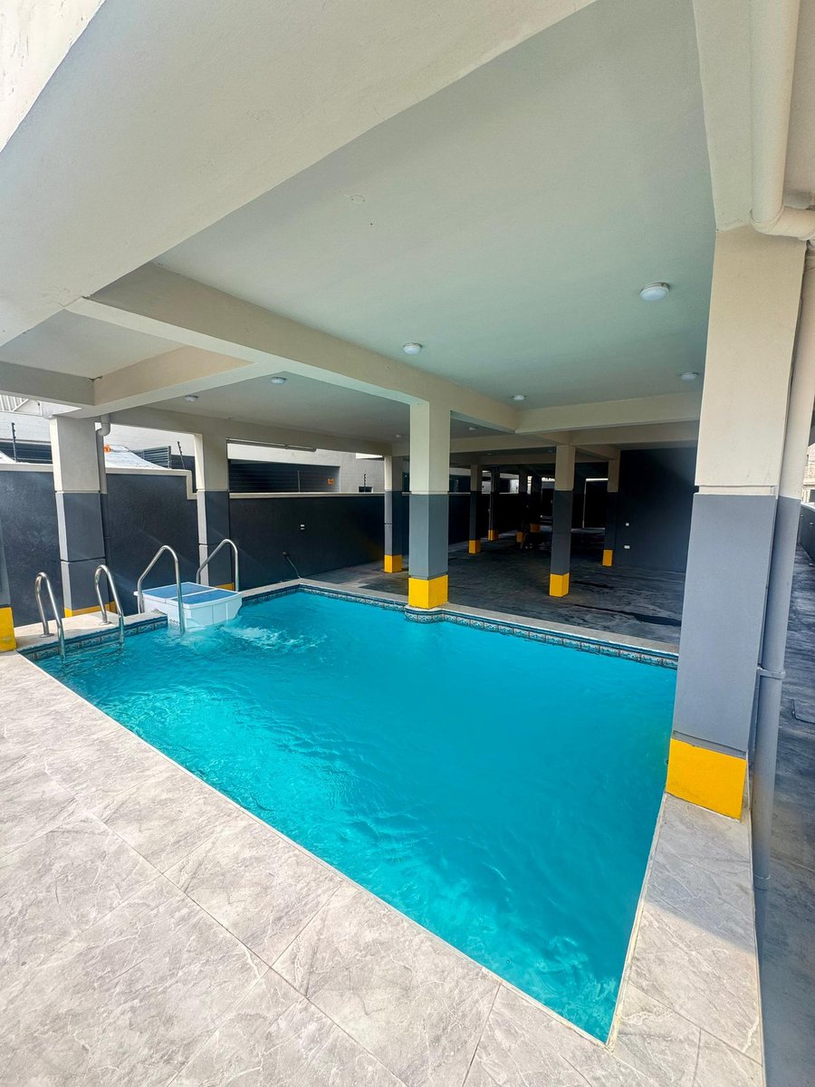 AurbanLtd's tweet photo. 🚨STANDARD  LUXURY SPACIOUS 2 BEDROOMS APARTMENT  &amp; 3 BEDROOMS MASSIONETTE WITH BQ  WITH ELEVATOR, GYM &amp; POOL FOR SALE‼️

👌Perfect for family living, shortlet and rental investment. https://t.co/vPa91NeHln
