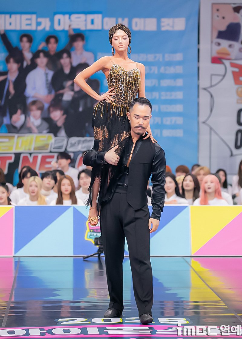 anniannm's tweet image. NOVA FROM X:IN ON ISAC 2025 BALLROOM DANCING
#XIN #엑신
#XIN_Rrrun
#ISAC 2025
#ISAC2025
#WINNER