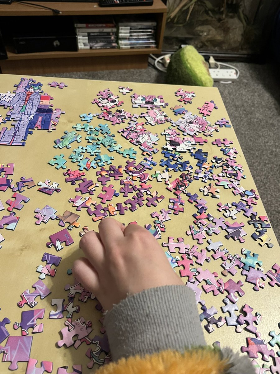 adrunkenmammoth's tweet photo. Briefly returning to Twitter (scary) for the long awaited return of #puzzleswithmammoth! It’s the beautiful puzzle that @tuplepaw made me, filled with mammoth art. It was so satisfying matching pieces by artstyle and seeing his big deer noses and such come together. Easy 10/10 <3 https://t.co/HGUFfYxAHI