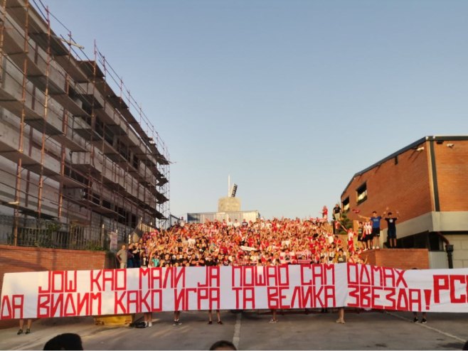 Ђенка (@djenkacharles8) on Twitter photo 