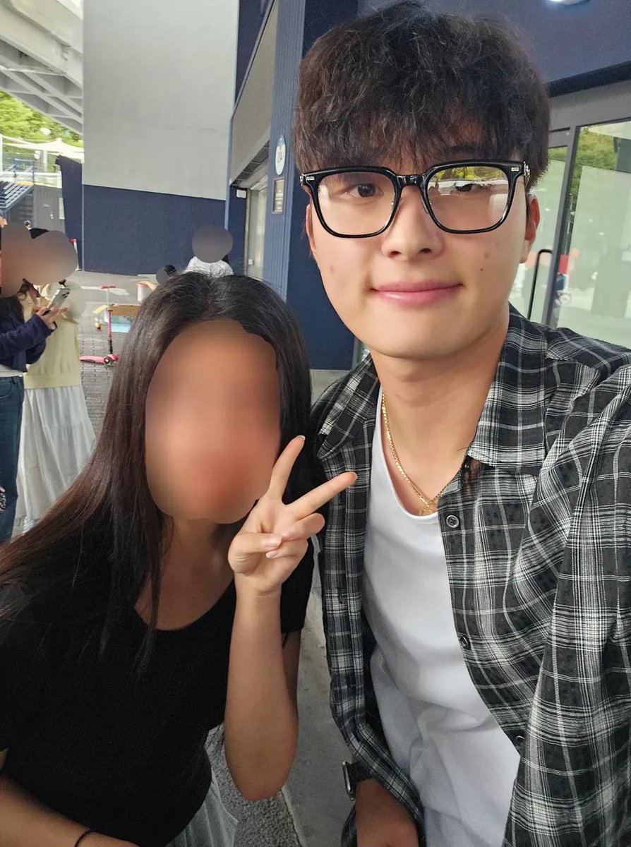 사직 갔다가 동희 봤어욘