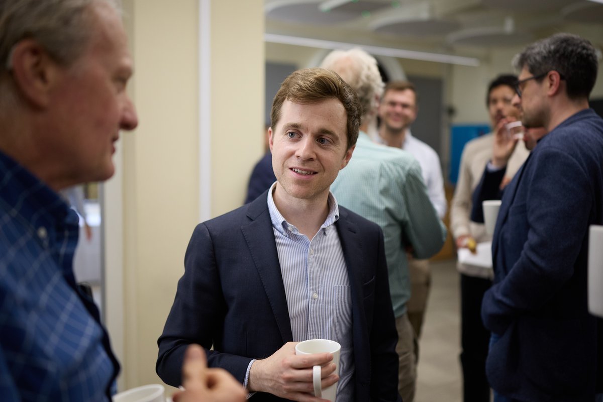 INET Oxford (@inetoxford) on Twitter photo FOUR new positions available at INET Oxford!
<a href="/ZParolin/">Zach Parolin</a> is hiring:  
🠺 1x FT Post-Doctoral Researcher in Inequality, Social Policy, and Social Mobility 
🠺 3x PT Researchers in Inequality, Social Policy, and Social Mobility  
Find out more & apply ➵ inet.ox.ac.uk/vacancies FOUR new positions available at INET Oxford!
<a href="/ZParolin/">Zach Parolin</a> is hiring:  
🠺 1x FT Post-Doctoral Researcher in Inequality, Social Policy, and Social Mobility 
🠺 3x PT Researchers in Inequality, Social Policy, and Social Mobility  
Find out more & apply ➵ inet.ox.ac.uk/vacancies