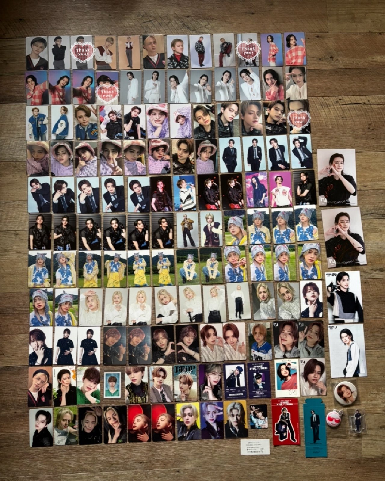 INI トレカ 缶バッジ ネームボード S Ё R A © on X: 