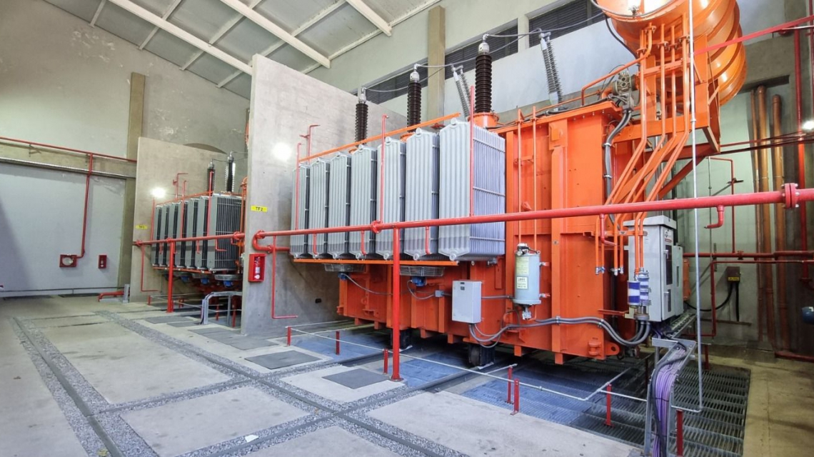 La EPE licitó transformadores de gran potencia por 9 millones de dólares. Se trata de una compra con recursos propios, para reserva y recambio de máquinas existentes. santafe.gov.ar/noticias/notic…