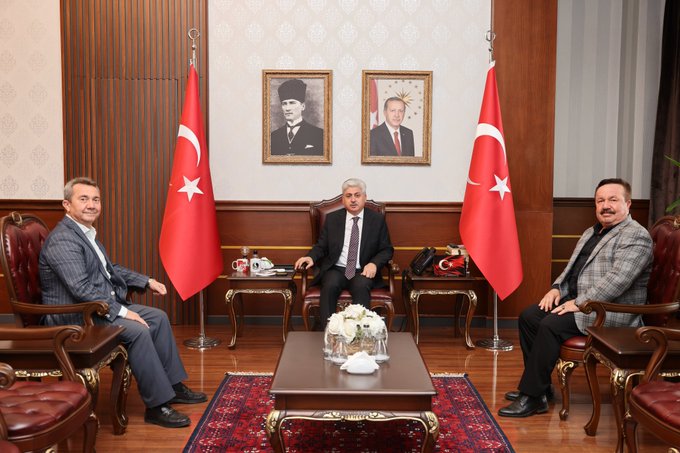 Sakarya Valisi Rahmi Doğan, İş İnsanları ile Görüştü