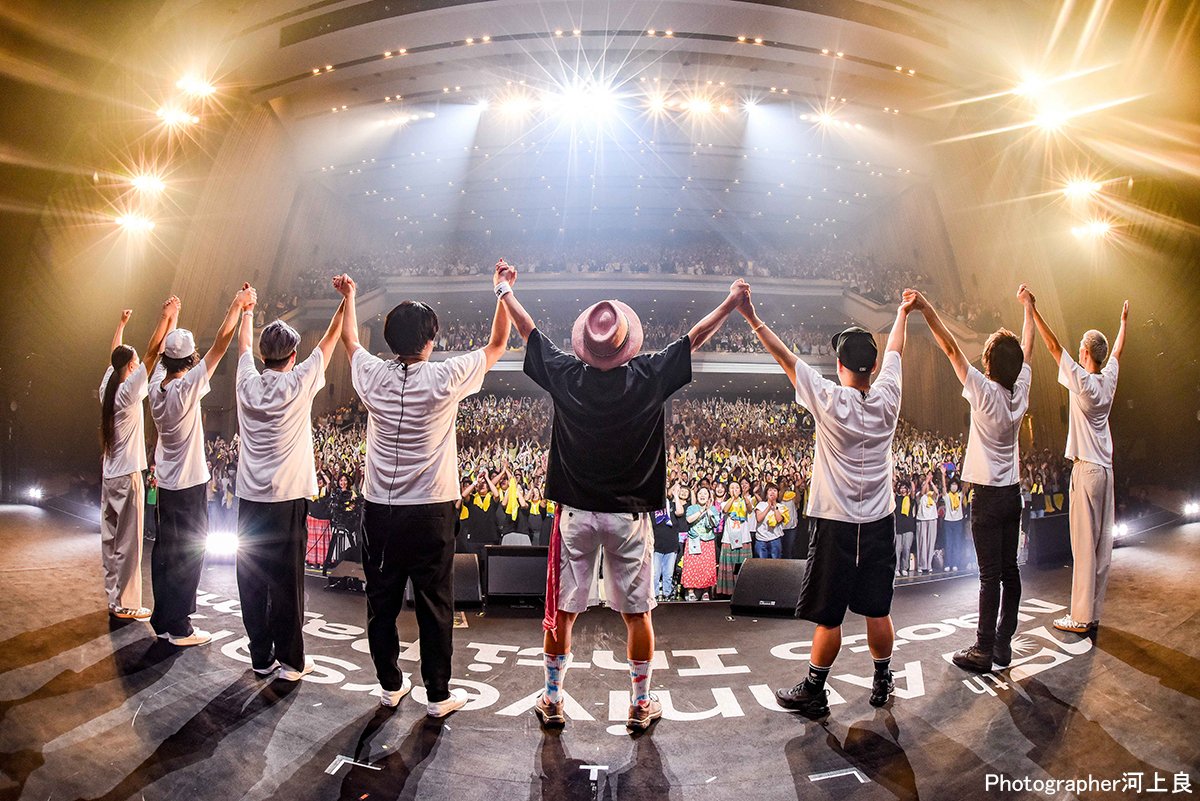 ＼📣あすアンコール放送！／

📺15TH ANNIVERSARY
ナオト・インティライミ LIVE TOUR 2025

🗓10/26(日) 20:00

いよいよあす！
大好評をいただいた15周年LIVEツアー大阪公演の模様を
#日テレプラス 独占放送✨
お見逃しなく🌞

nitteleplus.com/program/naotoi…
#ナオト15周年
#ナオト・インティライミ