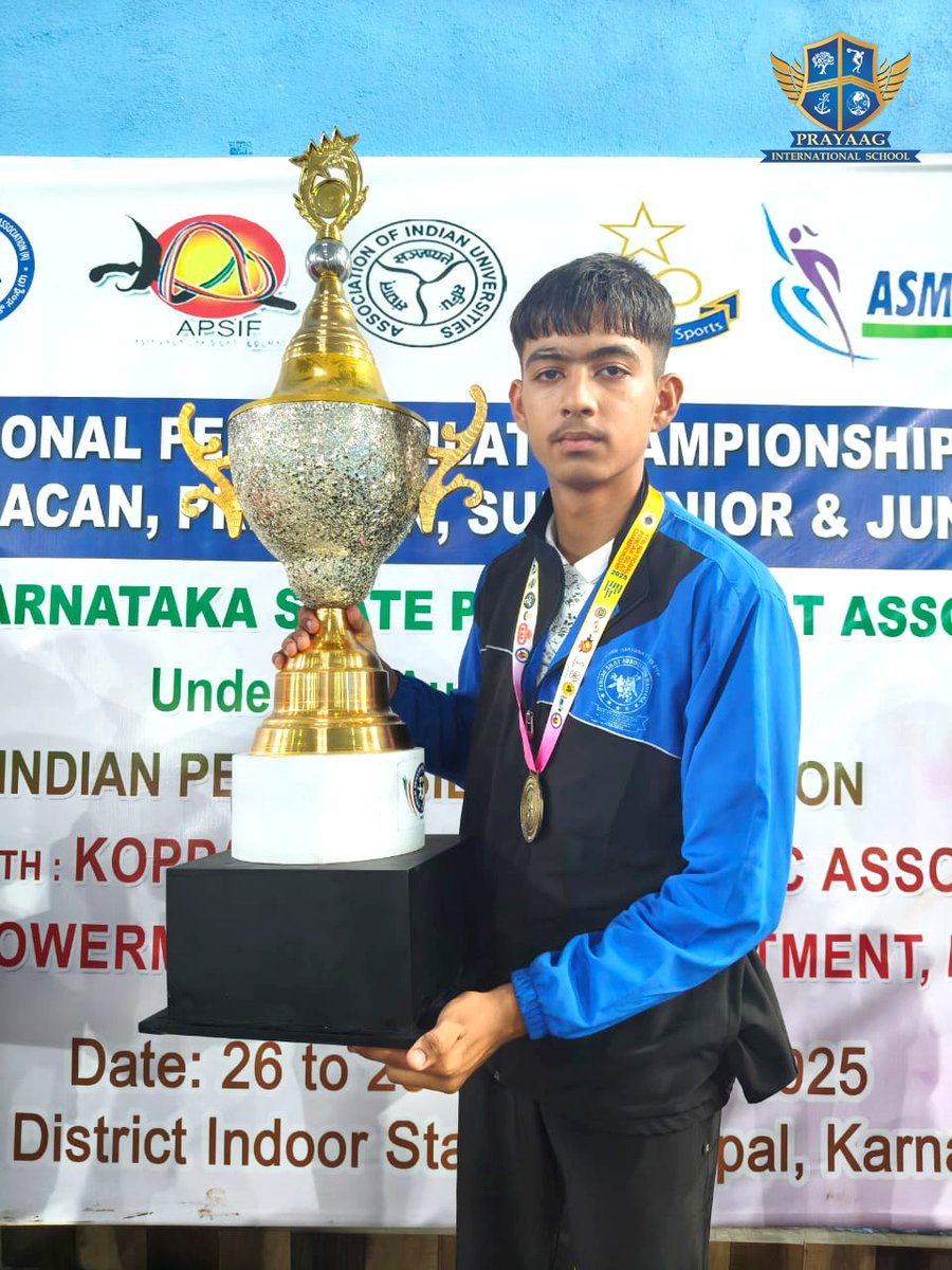prayaag2016's tweet photo. UNMATCHED GLORY
Tanmay Duhan, a grade 12 student at Prayaag International School, Panipat, brought glory to the school by winning a Gold Medal at the Junior National Pencak Silat Championship in Karnataka. Tanmay will now represent India at the International Pencak Silat Cha.... https://t.co/vFU6541tdf
