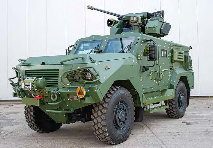 RyszardJonski's tweet photo. WARAN 4x4 with an integrated ZSMU 30/40 turret from Huta Stalowa Wola.
The combat weight of the ZSMU 30/40 is under 1,500 kg, including a single Spike ATGM launcher.
The main armament is a 30 mm Mk.44S Bushmaster II cannon, capable of firing ABM ammunition, and a coaxial 7.62 mm Bushmaster Chain Gun Mk.52.
The elevation range is -12° to +65° and can be increased to +70°.
The ammunition capacity is 200 rounds of 30x173 mm (120 and 80 rounds) and 400 rounds of 7.62x51 mm for the machine gun.
The ZSMU 30/40 mm is being developed primarily with potential export customers in mind.
In-plant testing is scheduled to begin in the fall, using a Waran 4×4 carrier.
Source: Andrzej Kiński WiT 09/25
📸HSW