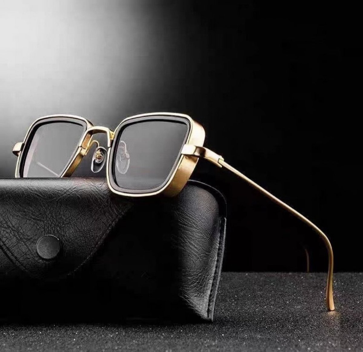 Nyce shades

Price : N15,000