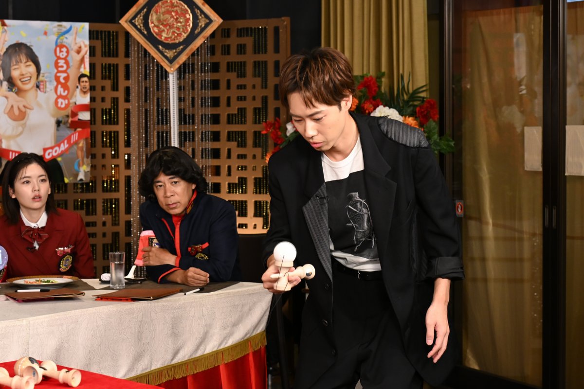 oricon's tweet image. 【📺️今夜19:00】ぐるナイ

ゴチ3年分のデータを学んだ「AI」登場❗️
AIに相談できる権利をゲットした
白石麻衣＆小芝風花は狂喜乱舞✨️

人間とAI、ガチンコバトルの行方は…💴
oricon.co.jp/news/2411193/?…

増田貴久、小芝風花、高橋文哉
せいや、白石麻衣／新木優子、戸塚純貴

#ぐるナイ