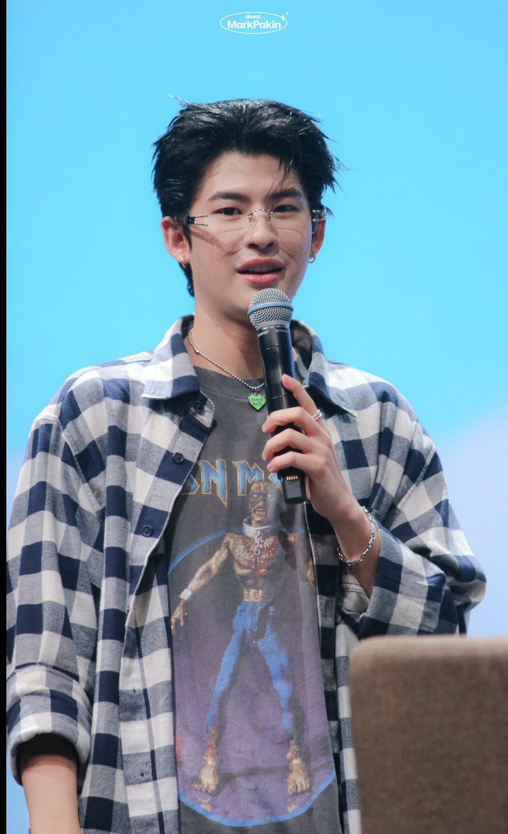 แว่นนนมานี่มา !

MARKOHM MOMO FANIVAL SIGN #GMMTVFANIVALxMarkOhm #mmarkpkk 
<a href="/mmarkpkk/">ภาคินผู้ชายปอนปอน</a>
