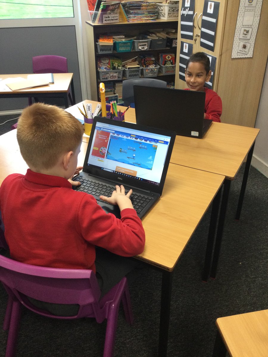 StBartsCofE's tweet image. Year 4 - Class 11 - Today we played games to develop our typing skills on qwerty keyboards. 

#computerliteracy
