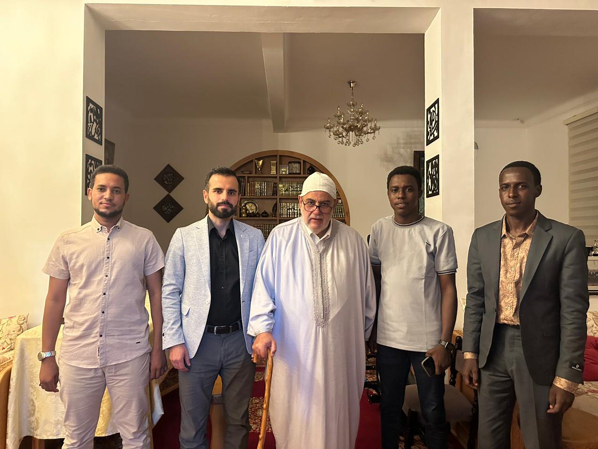 agdorgtr's tweet image. AGD Genel Merkez Dış İlişkiler Komisyon Üyesi Göksel Yılmaz Bey, Fas 11. Tecdit Tullabi Ulusal Kongresi&apos;ne katıldı.

Yılmaz, Fas Adalet ve Kalkınma Partisi Genel Başkanı Abdelilah Benkirane Bey ile görüşme gerçekleştirdi.