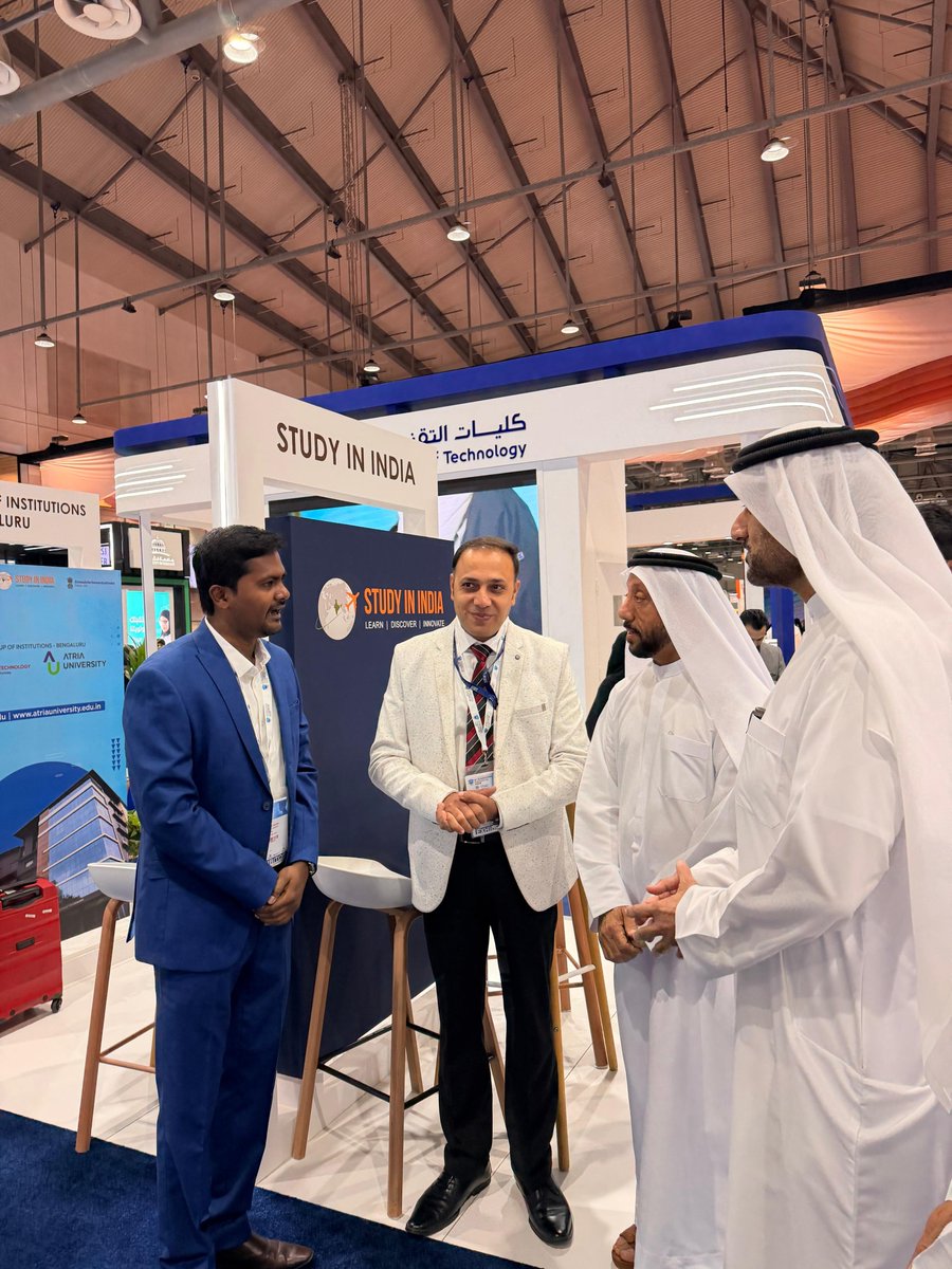 StudyInIndiaGov's tweet image. India Showcases ‘Study in India’ Initiative at 21st International Education Show in Sharjah - DD India ddindia.co.in/2025/10/india-… @DDNewslive @PIBHomeAffairs @EduMinOfIndia @dpradhanbjp @PMOIndia @AICTE_INDIA