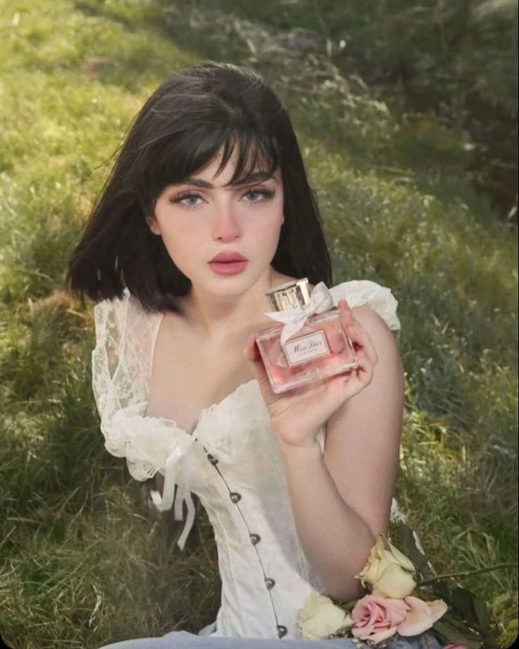 انزل على الأرض وانبح لعمتك  واحلب شحمتك الصغيرة ياكلب