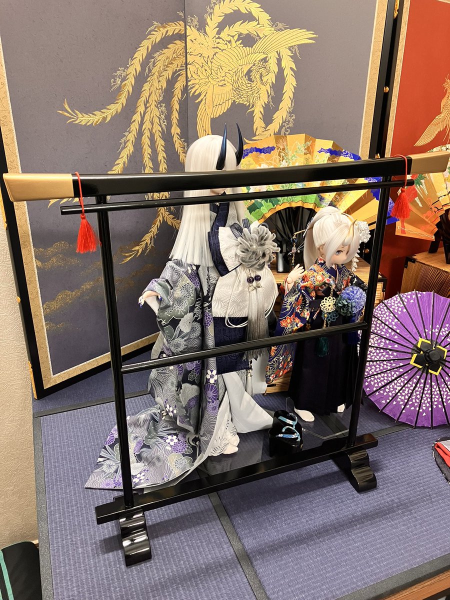 Zayoi88's tweet image. dolFun!様の衣桁が来たぞーー！！！
これで二つになったので、
左右のブースのバランスが良くなった✨
#dolfun