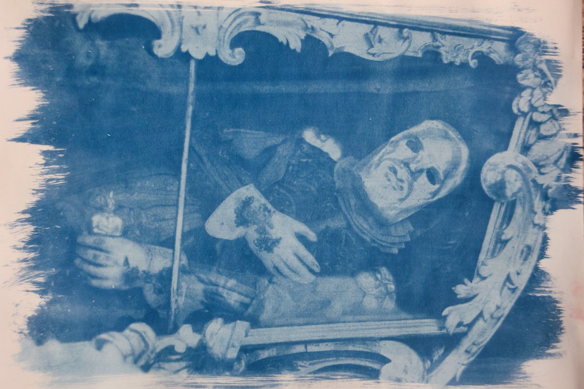 MarosRovnak's tweet image. St. Juste, Church of St. Thomas, #Prague #cyanotype #alternativephotography