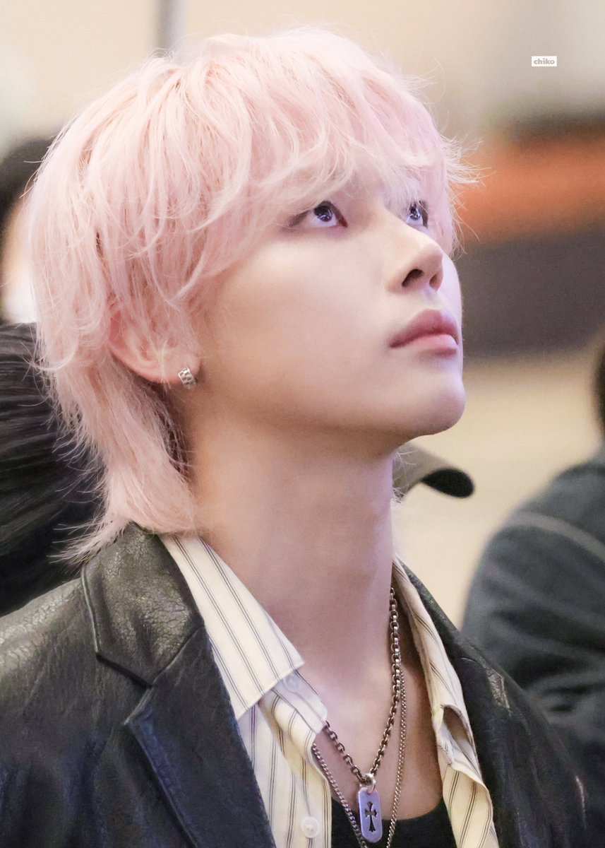 251008

#니콜라스 #ニコラス #王奕翔 #NICHOLAS