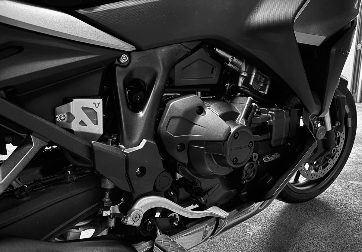 neverexplain61's tweet image. #Détails 🏍️ nettoyée prête à repartir… 😊✌🏻