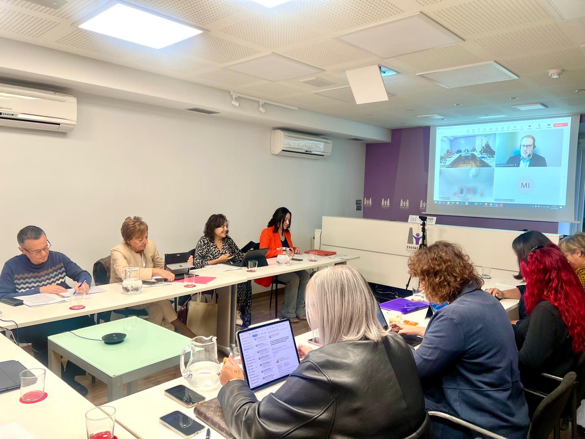 Berdintasunerako Erakunde arteko Batzordea bildu da gaur. Hemen, mahai gainean izan ditugun gaiak: loom.ly/YIjV7YI