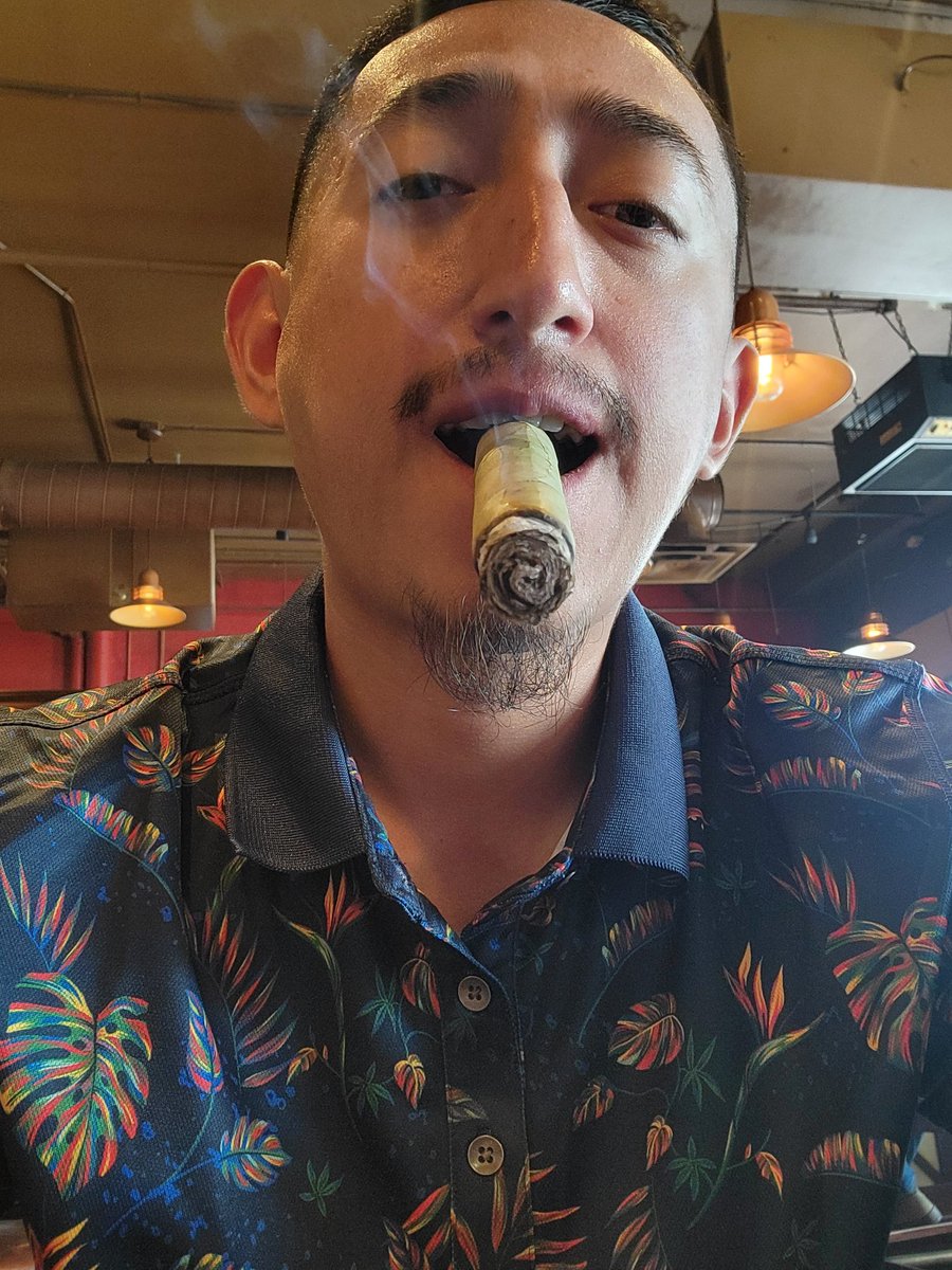 JC12_13_11's tweet photo. Nothing like a Florida work trip https://t.co/i2xYg3bjAm