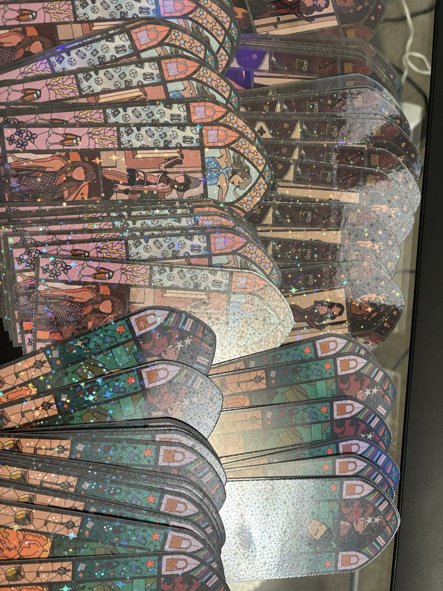 Willow_Reads's tweet photo. Bookmarks all stocked and ready to go 🤭 https://t.co/00plJcbKqw
