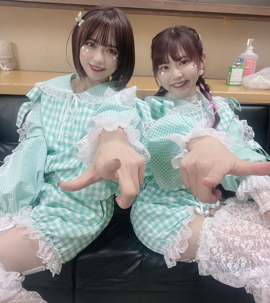 1009_official's tweet image. \\✨1009の日✨//
本日10/9は1009結成の日👭
本日は1009と出会ってくださった全ての方へ愛を込めてLIVEします。
下北沢シェルターで皆様にお会いできることを楽しみにしております!
1009を選んでくれてセンキュー!
🎫t.livepocket.jp/e/1009thankyou
※前売は12時まで販売中!目指せsold out🕊️