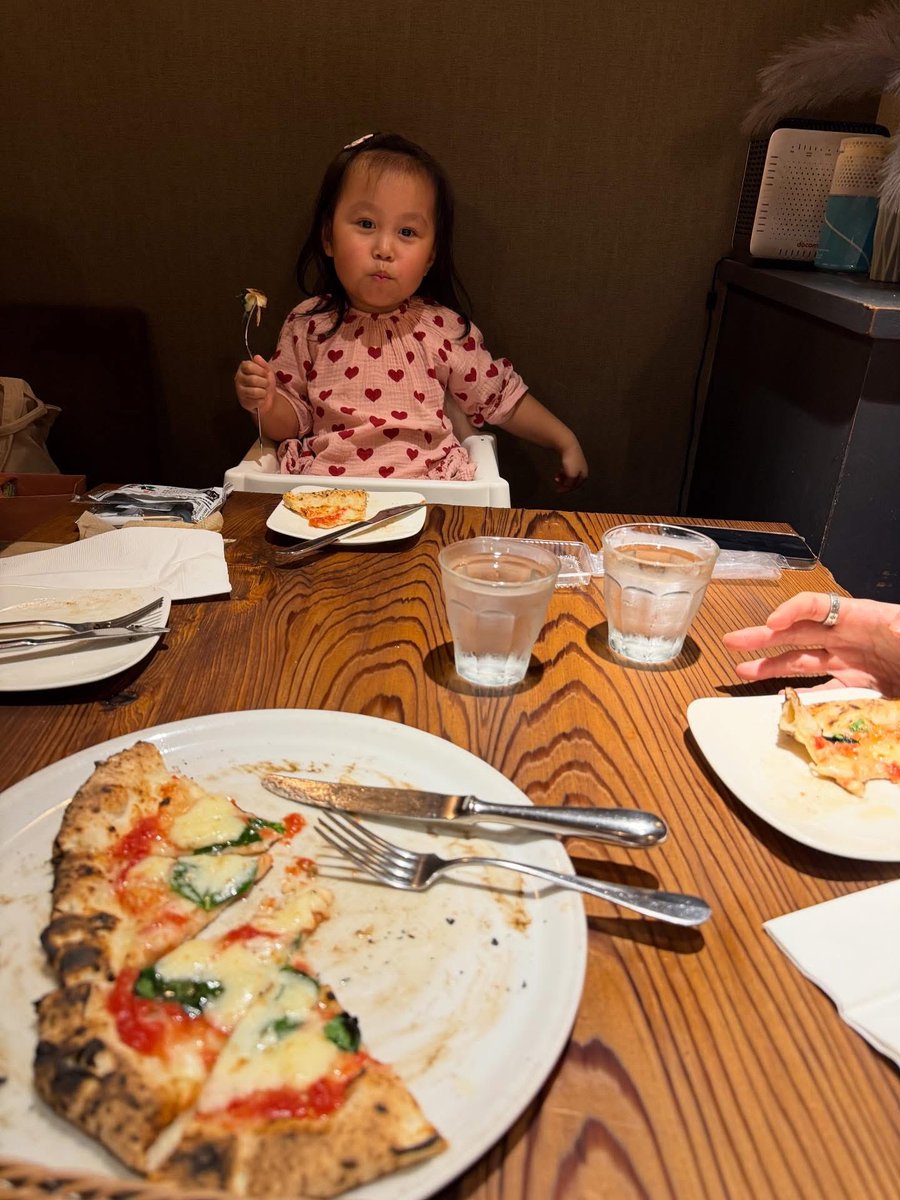 nateegetsunova's tweet image. Tokyo for //Halloween// Month. 🛝👻☕️🍔🎡🎃👟🦀🌳🍕🎮 #LL🍙 #tokyo #tokyodisneyland