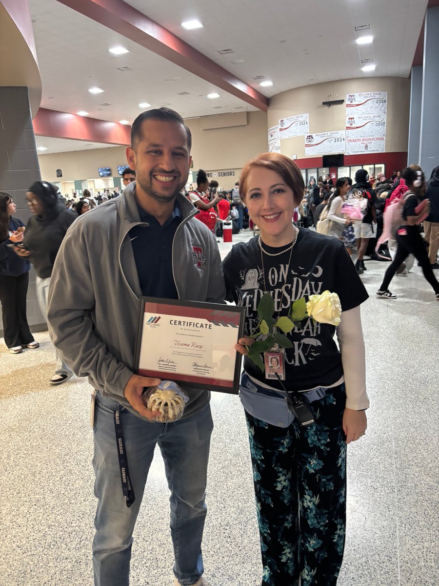 SarahPaigeL's tweet image. Congratulations to Mr. Raza for joining the FBISD Ascend Program! ⁦@THS_Tigers⁩