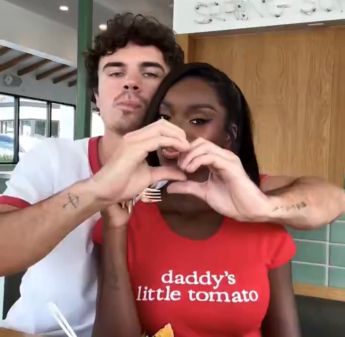 FAlRYMILA's tweet image. how could you ever hate on them #sympathy #myson #mydaughter