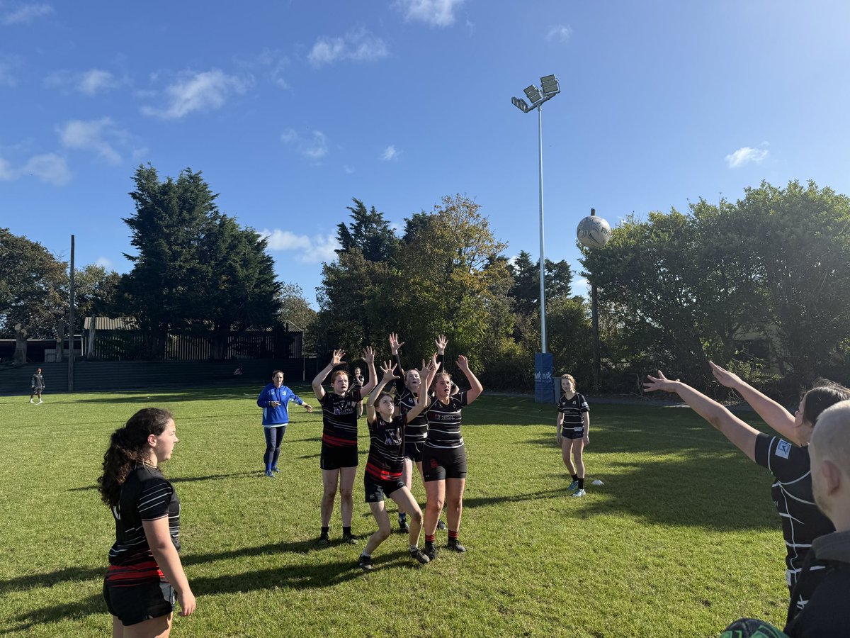 noel devlin tweet media